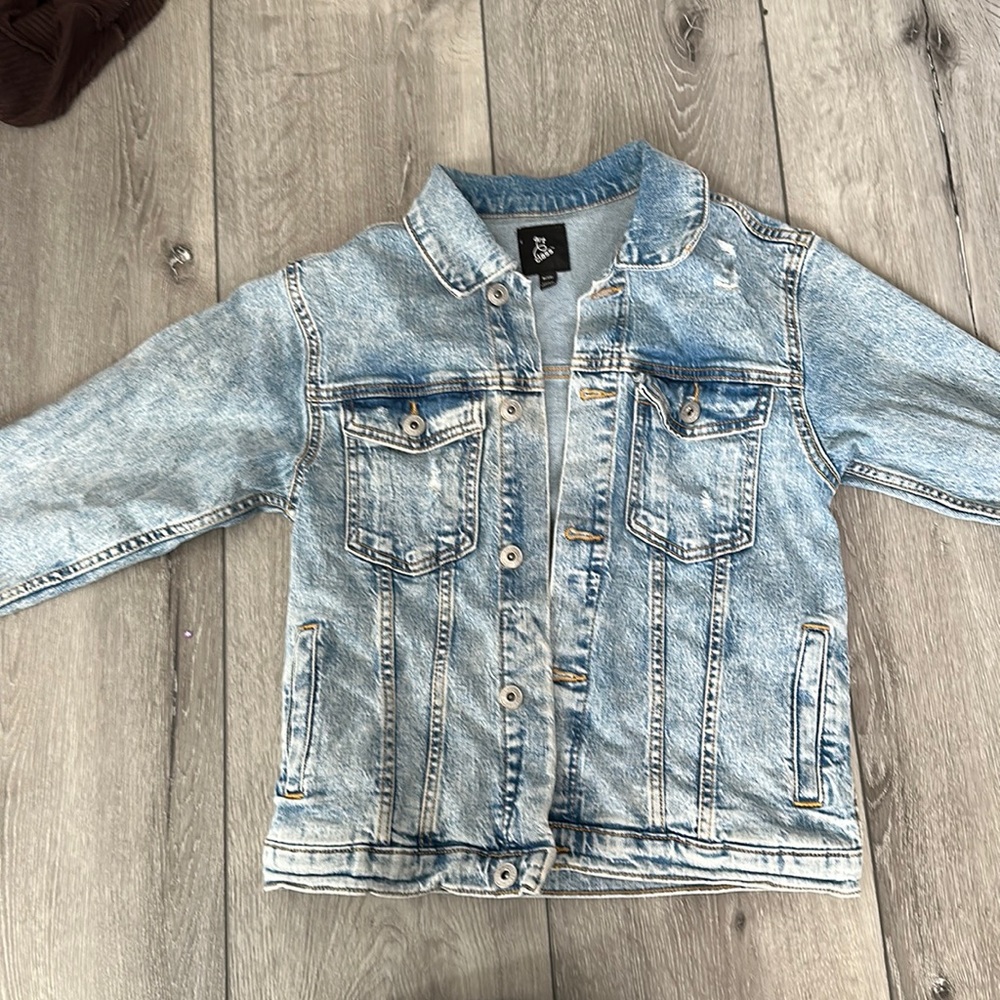 Denim jacket size 7 8 kids